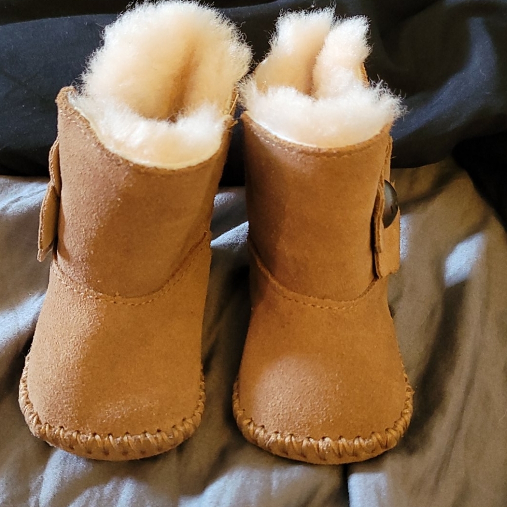 Ugg infant boots